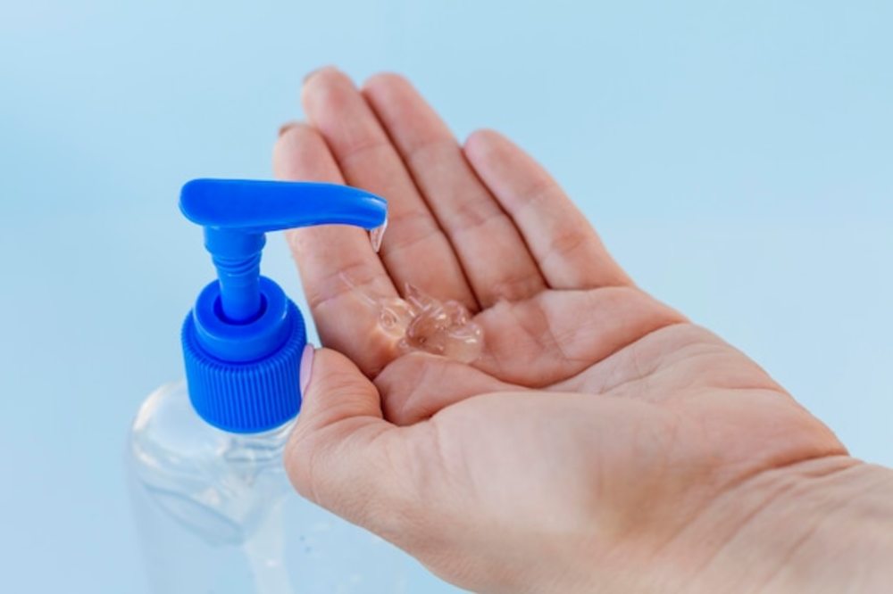 塑料容器中的水醇凝膠 提升個人衛生的便捷之選